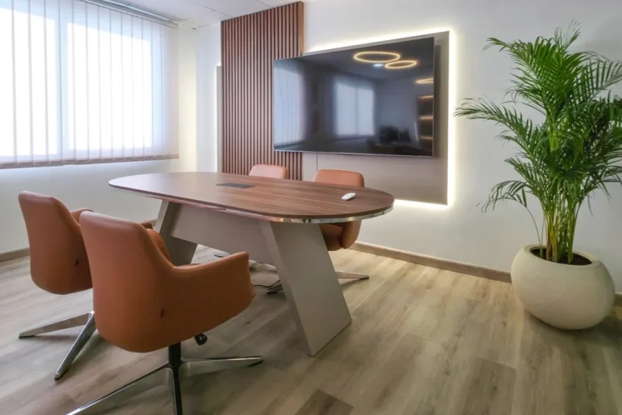Iconic office furniture completed projects. Modern ,Smart , luxury and Innovative office workspace from Iconic office Furniture Dubai.